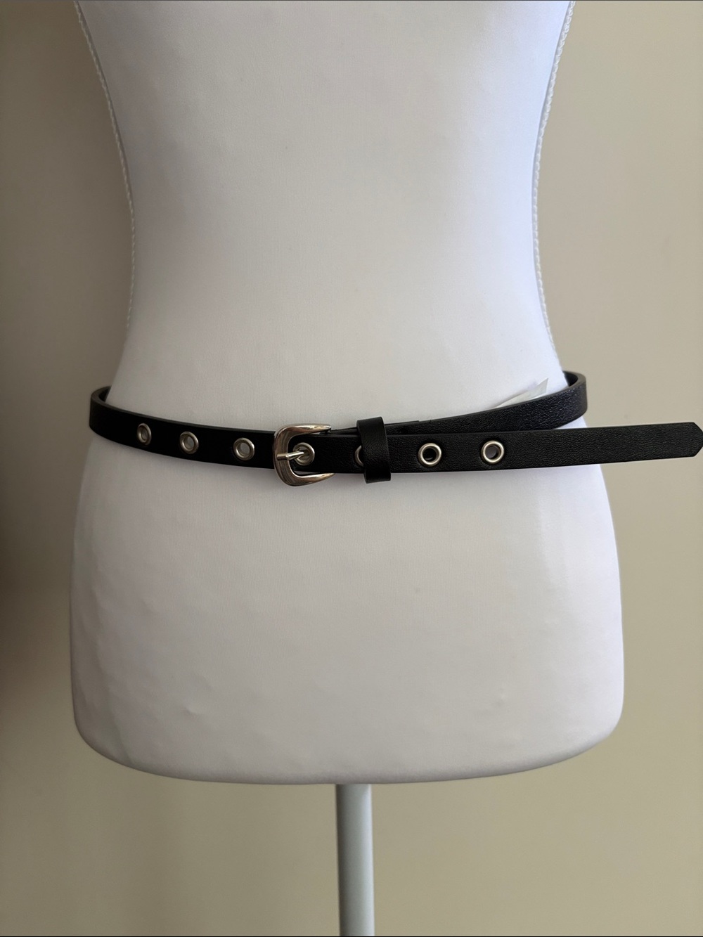Thin Grommet Belt - Black with Silver Buckle - NEW!